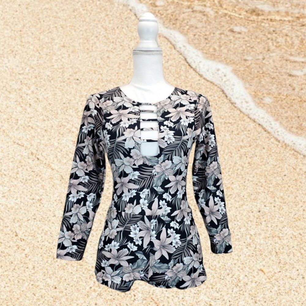 Misfit Retro Floral Cut Out Zipped Rashguard Set G-0191.92 - Picture 5 of 15